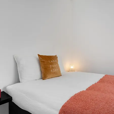 Whome Elevated Living For Remote Workers & Digital Nomads, Lift, Ac & Wi-fi Lägenhet Lisboa